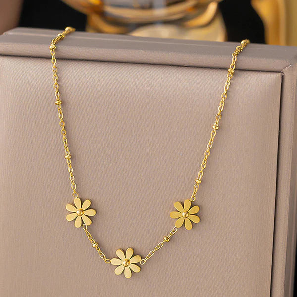 Svarnika Jewels Gold-Plated Anti Tarnish Floral Themed Pendant