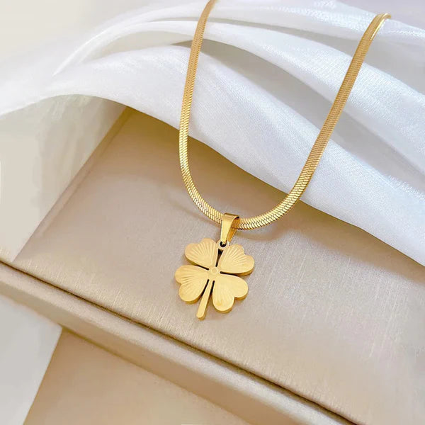 Svarnika Jewels Gold Plated Stainless Steel Anti Tarnish Clover Themed Pendant